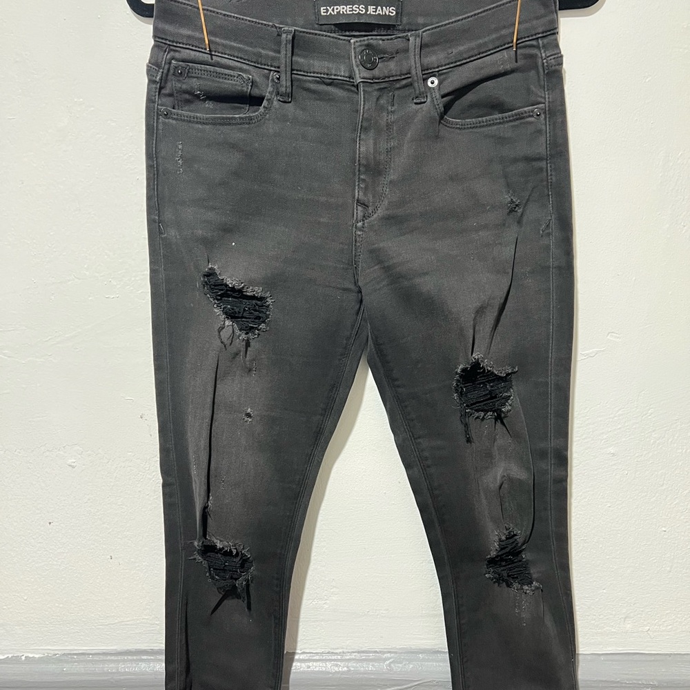 Express Women's Black Distressed Skinny Jeans